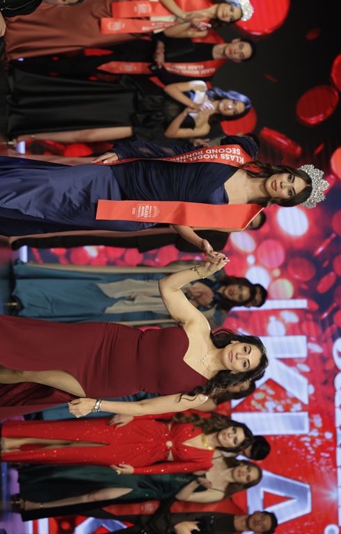 Sammyvit Klass Model Türkiye 2025 �Second Runner Up� Ünvan�n�  Arya Altun Kazand�